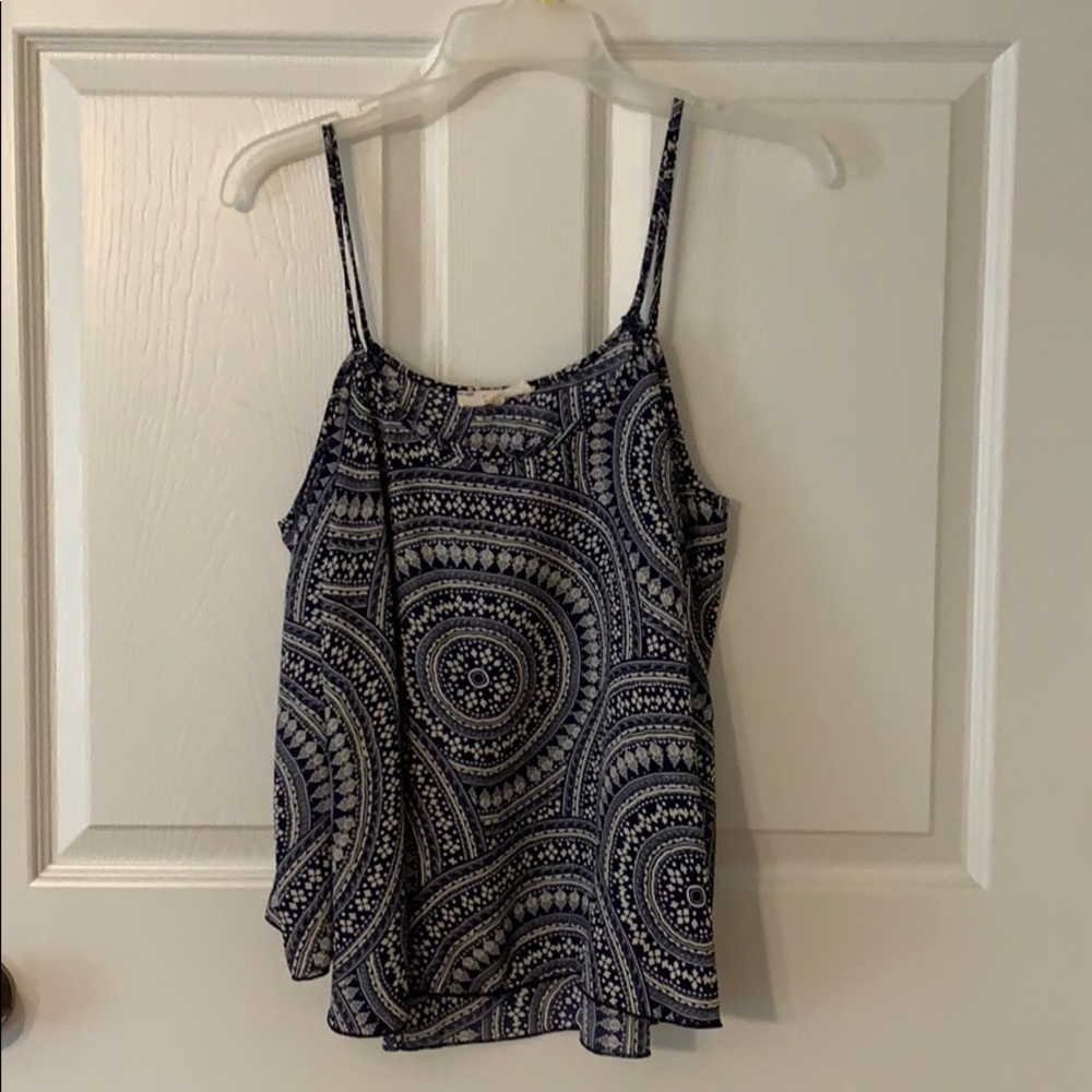 Open sleeve top